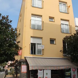Apartaments Can Claudi , Tossa de Mar Spagna